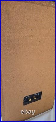 Acoustic Research AR11 Speakers used