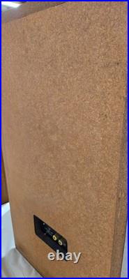 Acoustic Research AR11 Speakers used