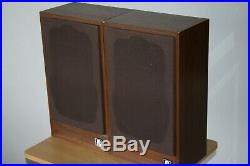Acoustic Research AR18S Classic Hi-Fi Stereo Speakers
