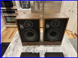 Acoustic Research AR18s Bookshelf Speakers Excellent Shape, Refoamed, Tested