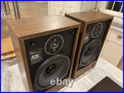 Acoustic Research AR18s Bookshelf Speakers Excellent Shape, Refoamed, Tested