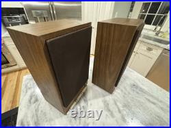 Acoustic Research AR18s Bookshelf Speakers Excellent Shape, Refoamed, Tested
