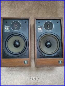 Acoustic Research AR18s Vintage Speakers Book Shelf, Pickup Only