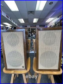 Acoustic Research AR1 Vintage Speakers Suspension Loudspeaker System Wow! AR-1