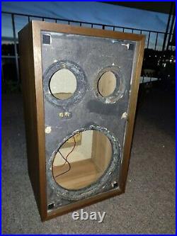 Acoustic Research AR2-AX Speaker Cabinets Beautiful Condition, Early Models
