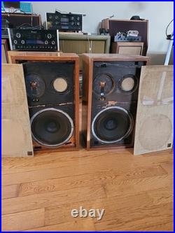 Acoustic Research AR2ax speakers