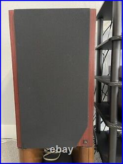 Acoustic Research AR303A Speakers / Modern Version AR3