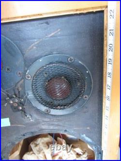 Acoustic Research AR3 Speaker Pair