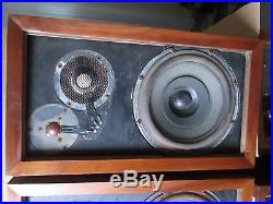 Acoustic Research AR3 speakers in excellent condition
