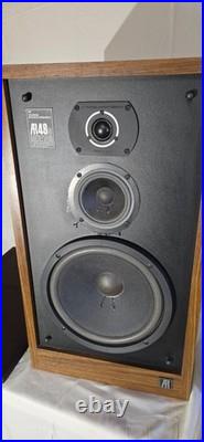 Acoustic Research AR48S speakers pair Teledyne Acoustic Research Acoustic Research AR48S speakers pair Teledyne Acoustic Research