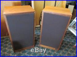 Acoustic Research AR58s Audiophile Speakers Last revision of AR3. Air Suspension