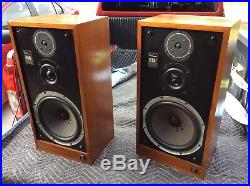 Acoustic Research AR58s Speakers Mint! AR3. With Bonus Mid-Century mod Stands