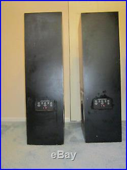 Acoustic Research AR90 speakers