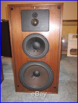 Acoustic Research AR98 LSI stereo speakers