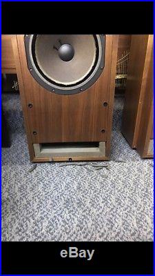 Acoustic Research AR9LSI speakers