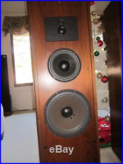 Acoustic Research AR9 LSI speakers
