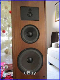 Acoustic Research AR9 LSI speakers