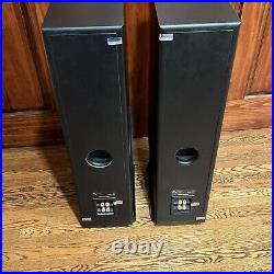 Acoustic Research AR9 Speakers