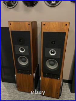 Acoustic Research AR9 Speakers, Pro Restored, 9.5/10 Condition, Original Boxes Acoustic Research AR9 Speakers, Pro Restored, 9.5/10 Condition, Original Boxes