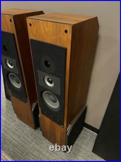 Acoustic Research AR9 Speakers, Pro Restored, 9.5/10 Condition, Original Boxes Acoustic Research AR9 Speakers, Pro Restored, 9.5/10 Condition, Original Boxes