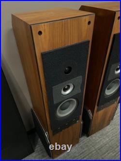 Acoustic Research AR9 Speakers, Pro Restored, 9.5/10 Condition, Original Boxes Acoustic Research AR9 Speakers, Pro Restored, 9.5/10 Condition, Original Boxes