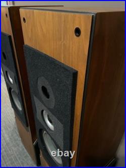 Acoustic Research AR9 Speakers, Pro Restored, 9.5/10 Condition, Original Boxes Acoustic Research AR9 Speakers, Pro Restored, 9.5/10 Condition, Original Boxes