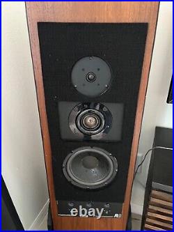 Acoustic Research AR9 speakers