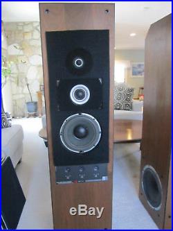Acoustic Research AR9 speakers