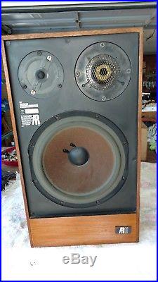 Acoustic Research AR-11 Loudspeakers (pair) Tested Excellent Sound Quality