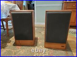 Acoustic Research AR-11 speakers