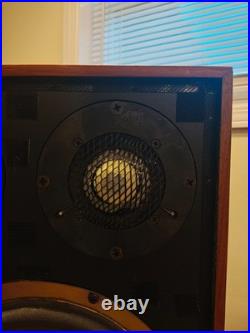 Acoustic Research AR-11b Vintage Speakers / Freshly refoamed / Yellow Tweeters