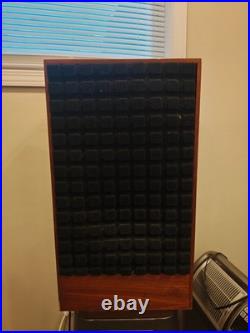 Acoustic Research AR-11b Vintage Speakers / Freshly refoamed / Yellow Tweeters