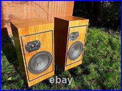 Acoustic Research AR 16 great sounding rare speakers full working order