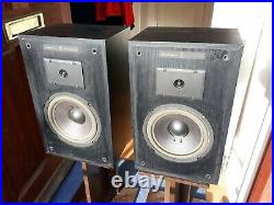 Acoustic Research AR 18BX1 great sounding speakers full working order
