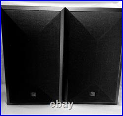 Acoustic Research AR 206 HO Bookshelf Speakers