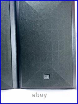 Acoustic Research AR 206 HO Bookshelf Speakers
