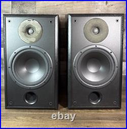 Acoustic Research / AR 208 HO / Speakers / Pair / 19 x 11 x 12