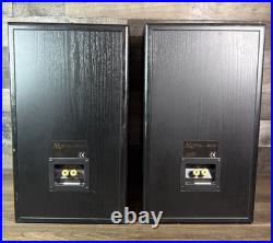 Acoustic Research / AR 208 HO / Speakers / Pair / 19 x 11 x 12