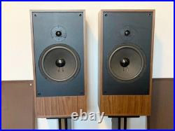 Acoustic Research AR-28BX Speakers
