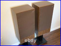 Acoustic Research AR-28BX Speakers