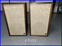 Acoustic Research AR 2AX Speakers in Near Perfect Original Condition