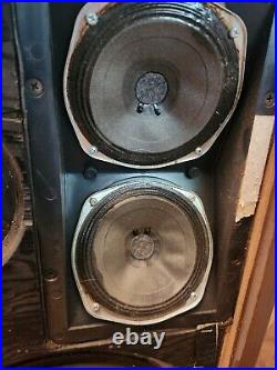Acoustic Research AR-2A Vintage Speakers Wood Cabinets Untested Read
