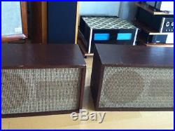 Acoustic Research AR 2 Speakers in Perfect Working Condition Great Sound
