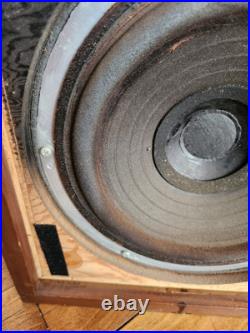 Acoustic Research AR-2a Speaker One Speaker Read