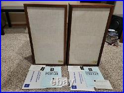 Acoustic Research AR-2ax Speakers, Beautiful condition, manual, 1 Owner, October 73