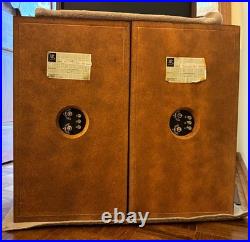 Acoustic Research AR-2ax Speakers Pair Wooden Cabinet Bought New Well Taken Care