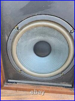 Acoustic Research AR 2ax Vintage Floor Speakers System Oiled Walnut Cabinet USA