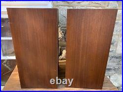 Acoustic Research AR 2ax Vintage Floor Speakers System Oiled Walnut Cabinet USA