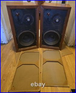 Acoustic Research AR-3 Speaker Pair Working