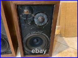 Acoustic Research AR 3 Speakers